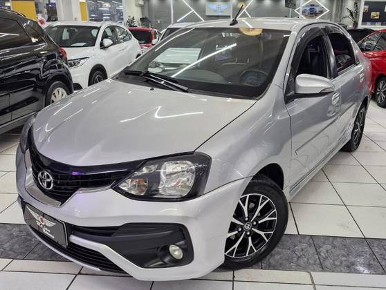 TOYOTA ETIOS 1.5 PLATINUM SEDAN 16V FLEX 4P AUTOMÁTICO TOYOTA ETIOS 1.5 PLATINUM SEDAN 16V FLEX 4P AUTOMÁTICO
